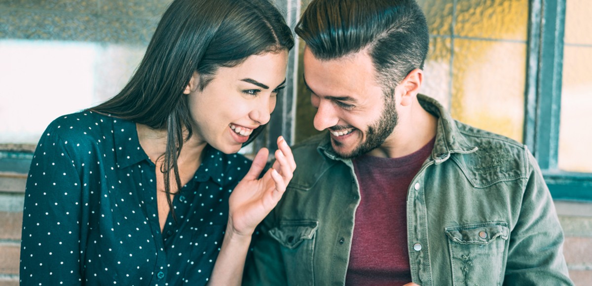 Amici con benefici: cosa sono gli amici di letto